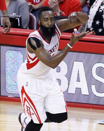 东体：莱昂纳多正进行恢复训练，加布里埃尔也尚未参加合练（东体：莱昂纳多处于康复训练阶段，加布里埃尔仍未随队合练）