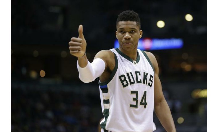 穆斯利奇：杜塞尔多夫实力远超目前排名；球队每天都付出全部（穆斯利奇：杜塞尔多夫实力不止当前排名，球队每天倾尽全力）