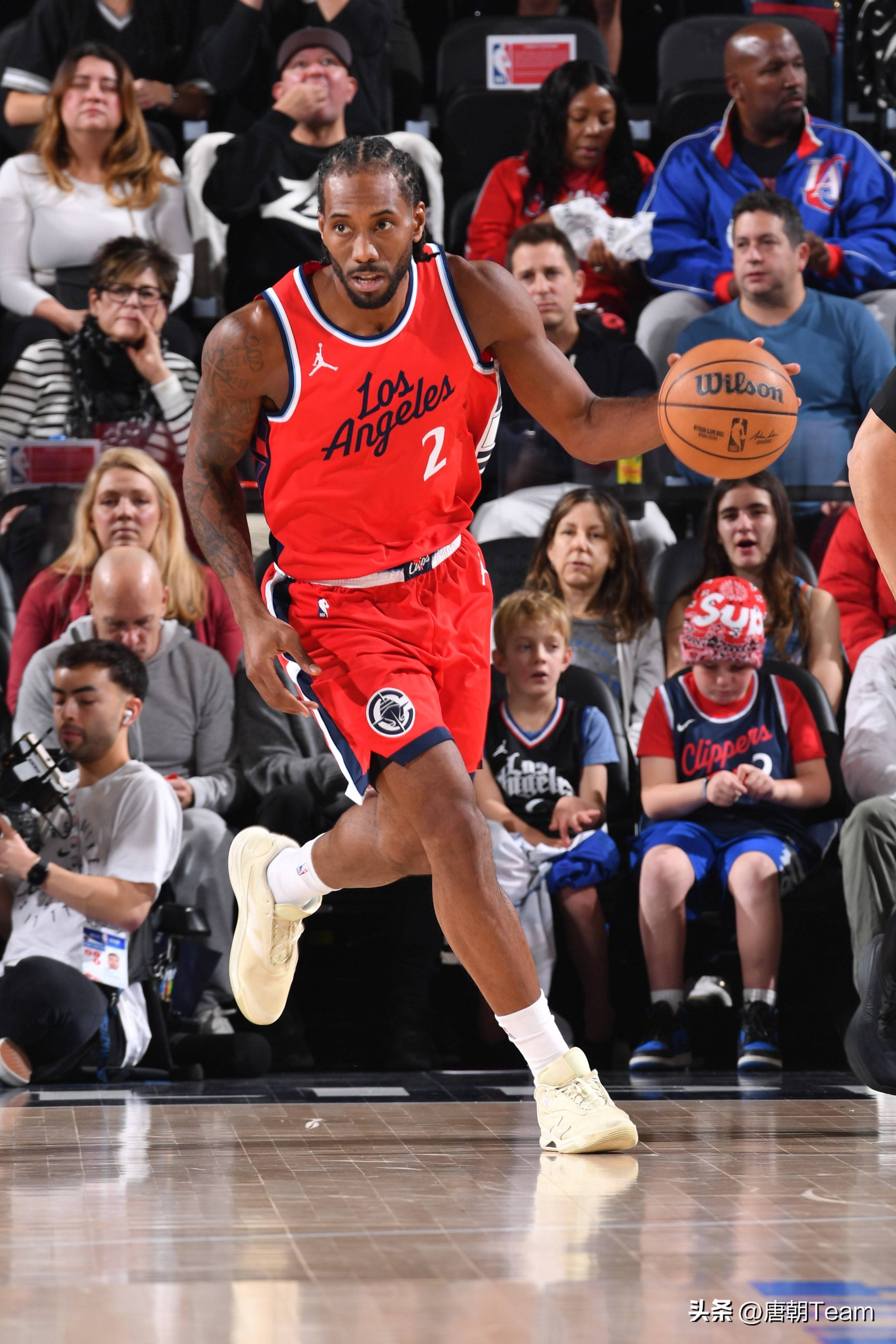 哈兰德斩获英超100球：足球把我带到了从未想象的地方（哈兰德英超百球达成：足球带我抵达未曾设想的高度）